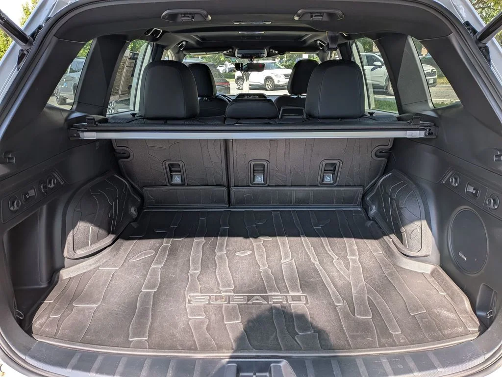 Used 2024 White Subaru Wilderness image 31