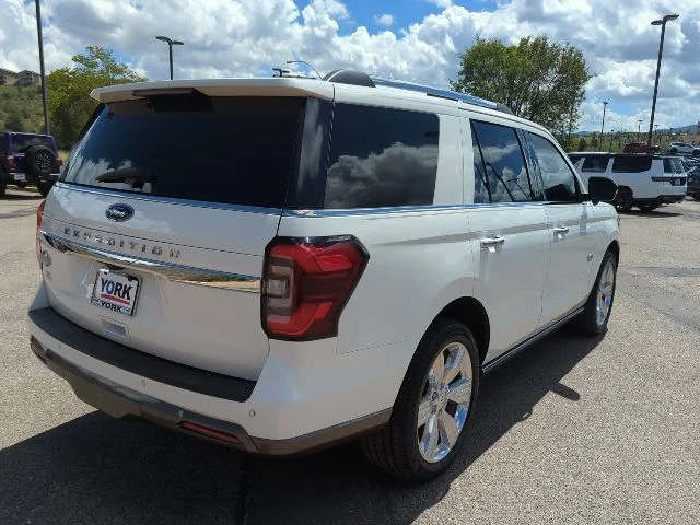 Used 2024 White Ford King Ranch image 4