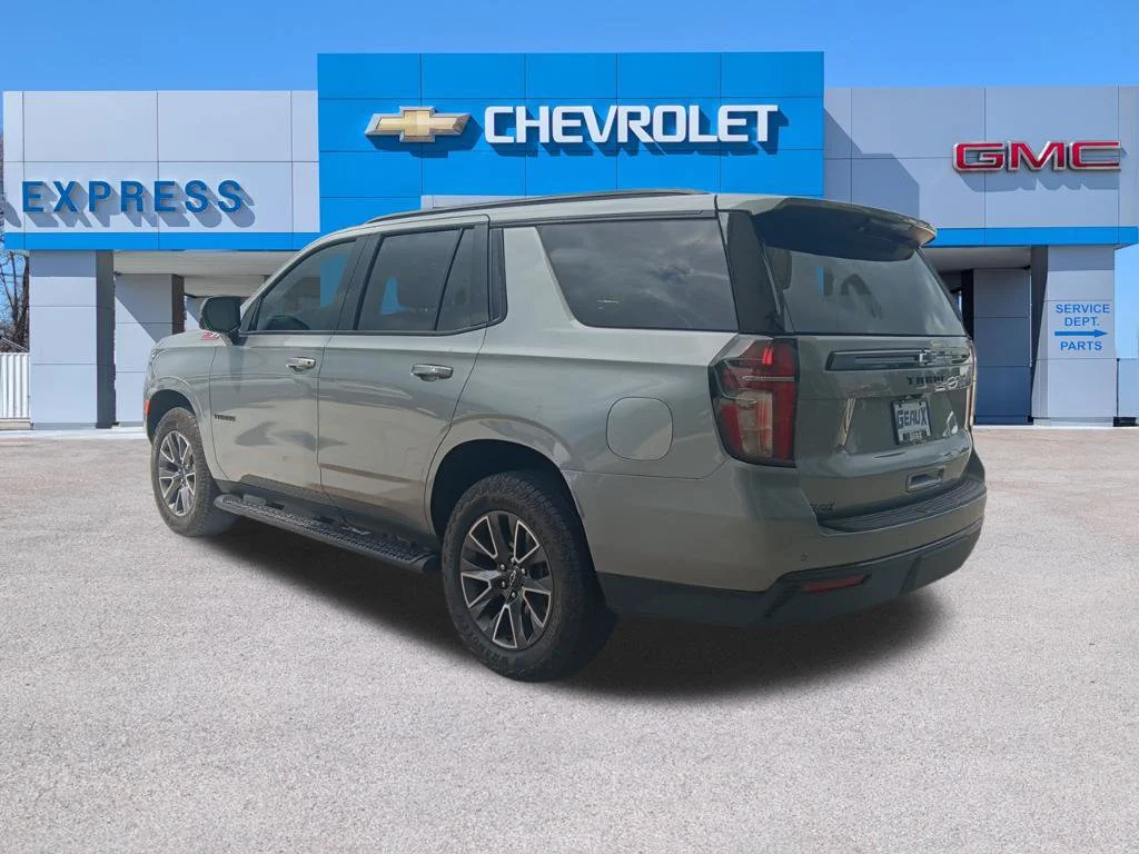 Used 2024 Gray Chevrolet Z71 image 6