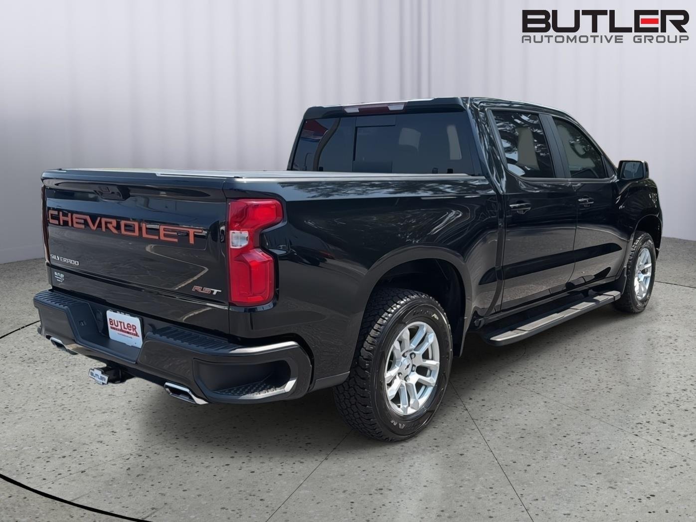 Used 2023 Black Chevrolet RST image 6