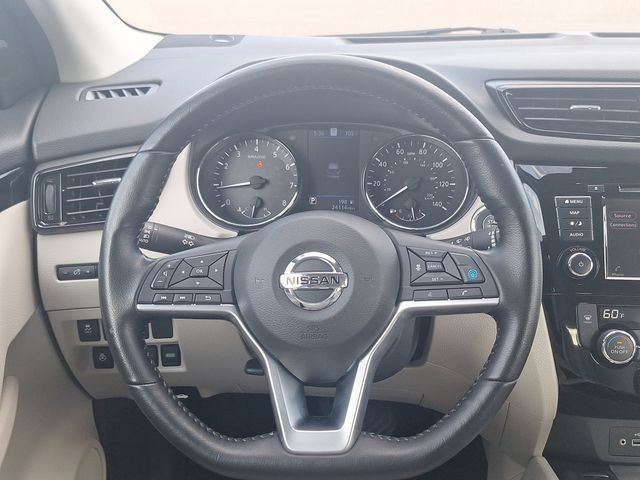 Certified Used 2022 Gray Nissan SL image 15