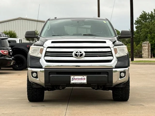 Used 2017 Toyota Tundra SR5 with VIN 5TFEW5F13HX216185 for sale in Prosper, TX