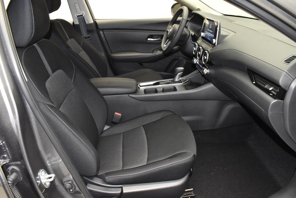 2025 Nissan Sentra SV - Photo 21