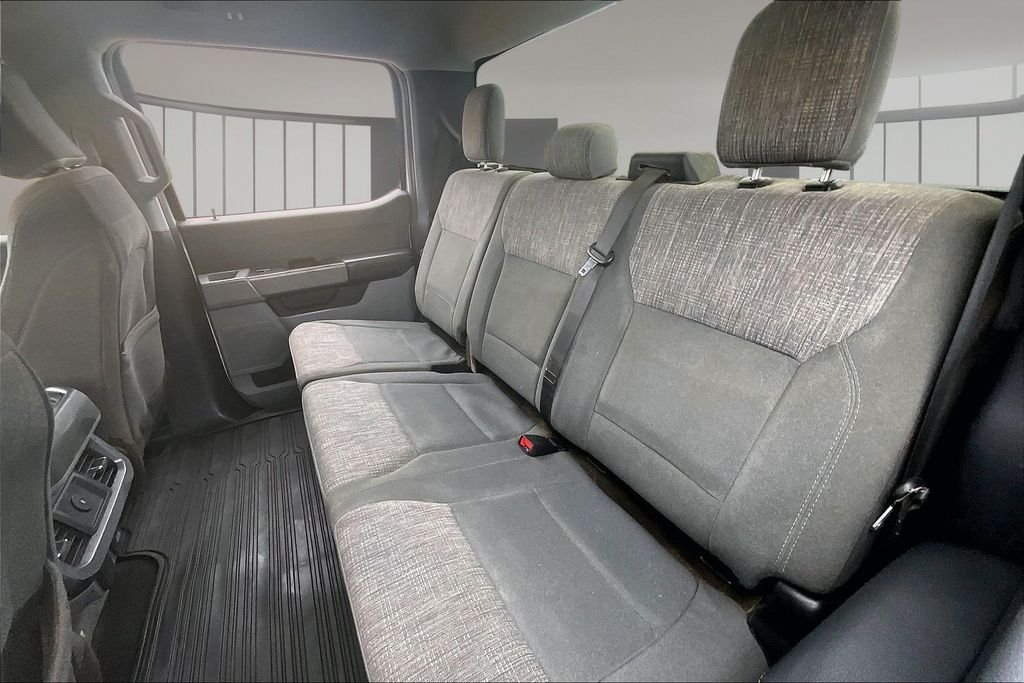 Used 2023 White Ford XLT image 27