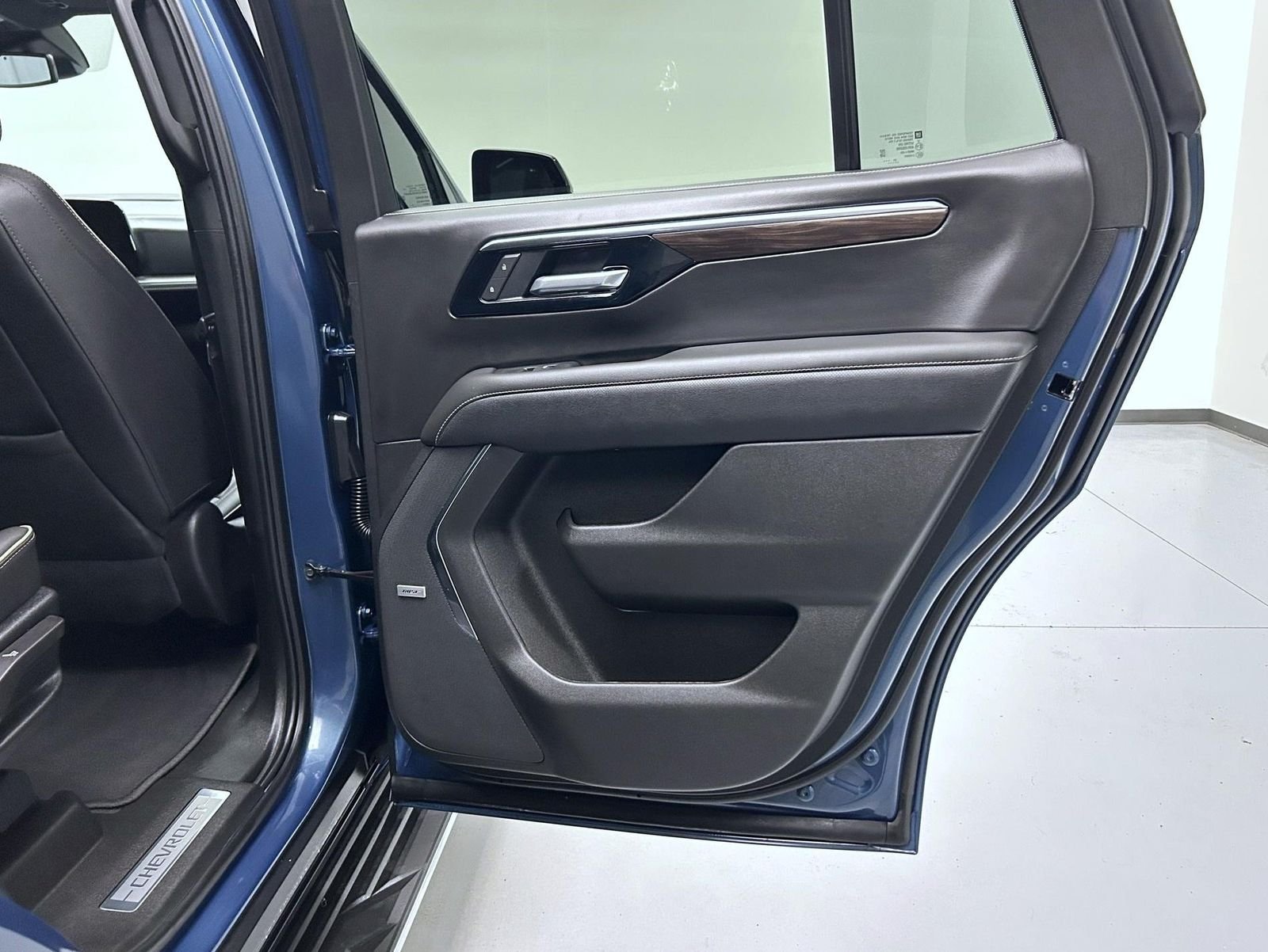 Used 2026 Blue Chevrolet Premier image 17