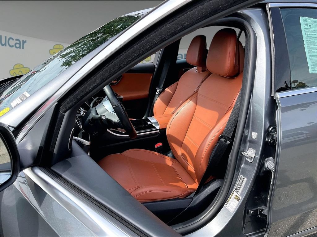 Used 2024 Gray Mercedes-Benz C 300 image 10