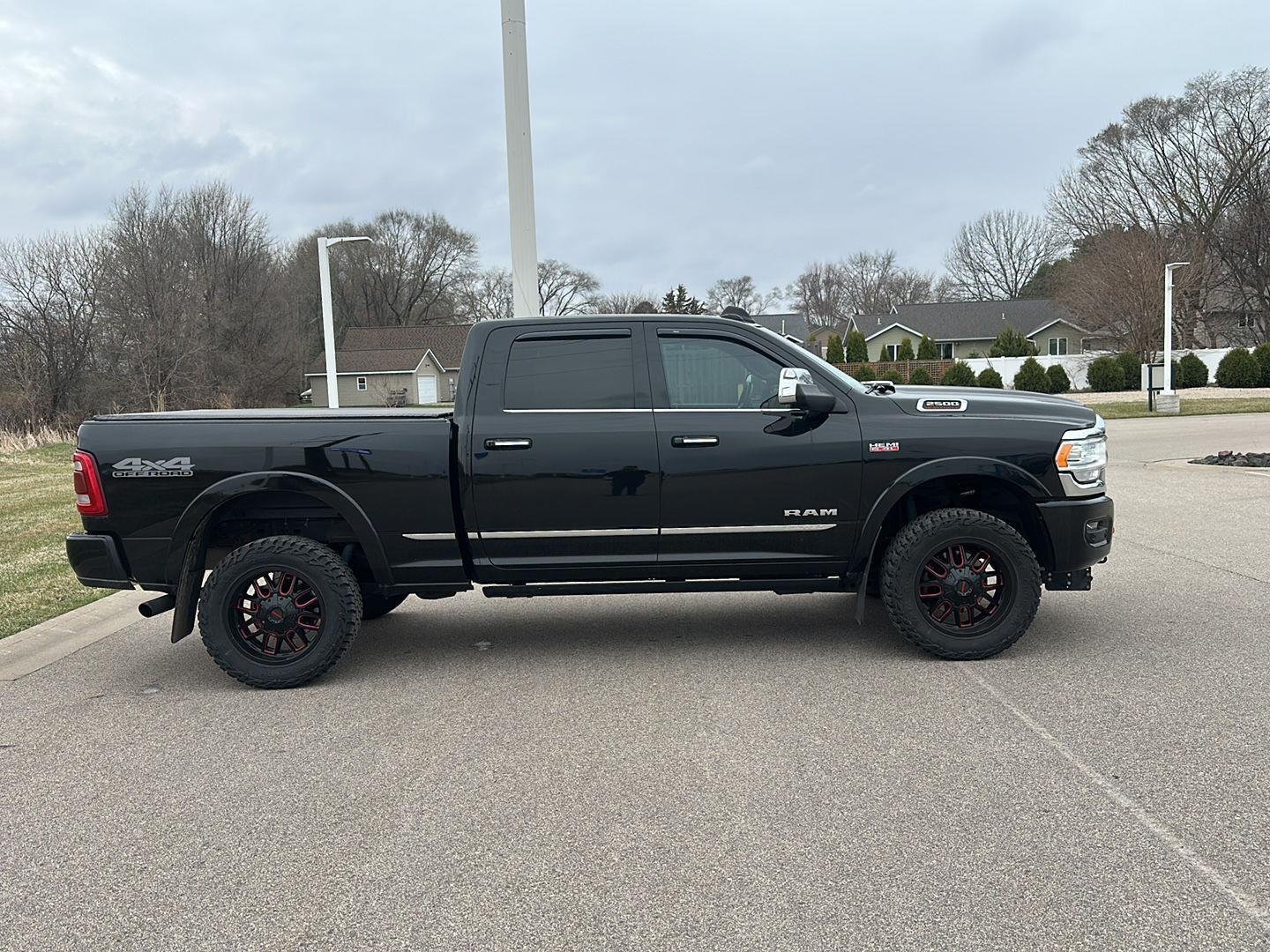 Used 2019 RAM Ram 2500 Pickup Laramie Limited with VIN 3C6UR5SJ8KG556556 for sale in Winona, Minnesota