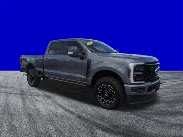 Certified Used 2025 Gray Metallic Ford Platinum image 2