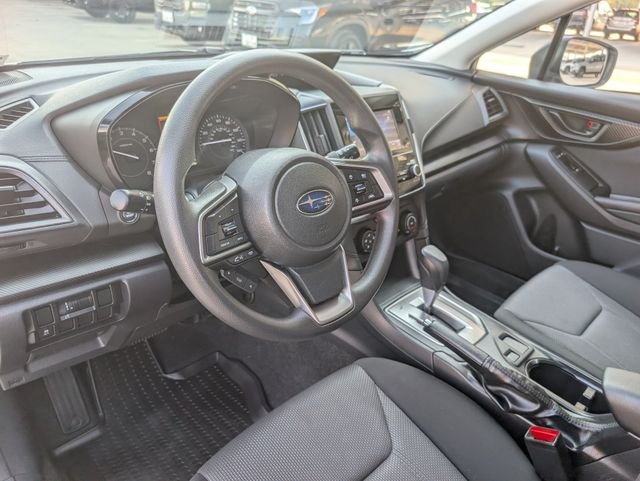 Used 2020 White Subaru Base image 9