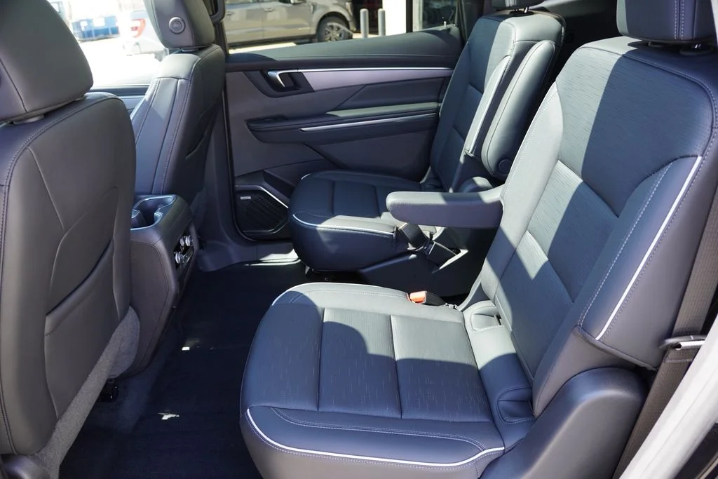 2025 Buick Enclave Sport Touring - Photo 17