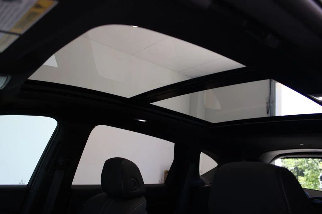 New 2026 Solar Silver Metallic Acura Base image 24