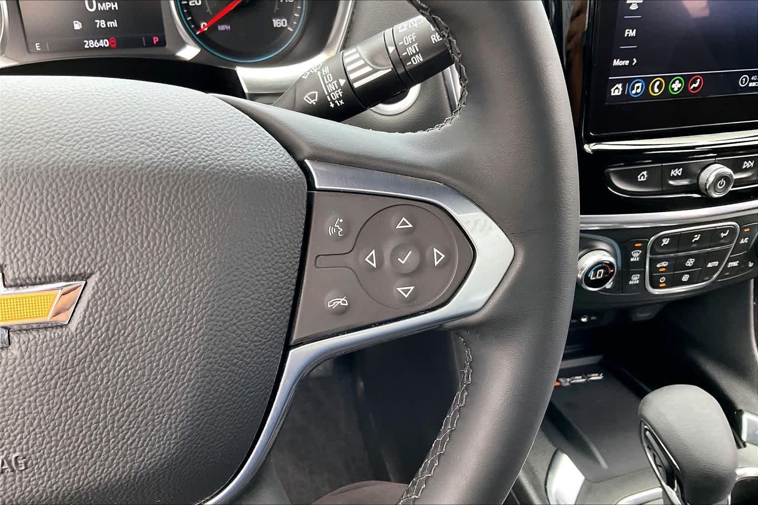 Used 2023 Summit White Chevrolet LT Cloth image 23