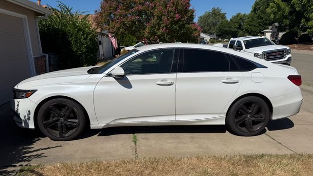 Used 2019  Honda Sport image 1