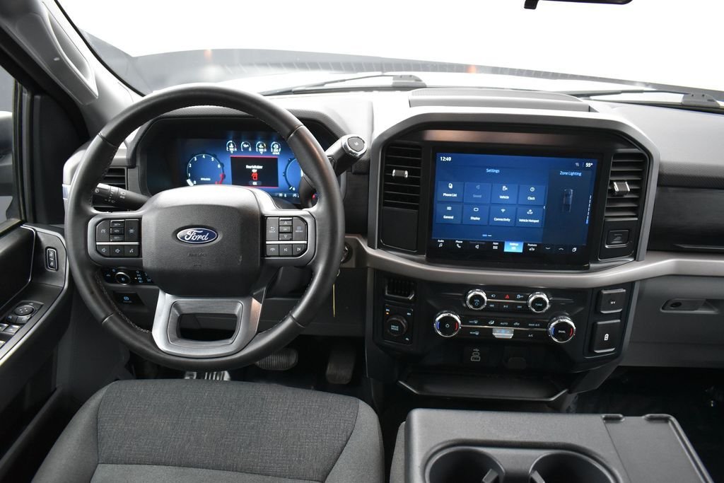 Used 2025 Black Ford XLT image 12