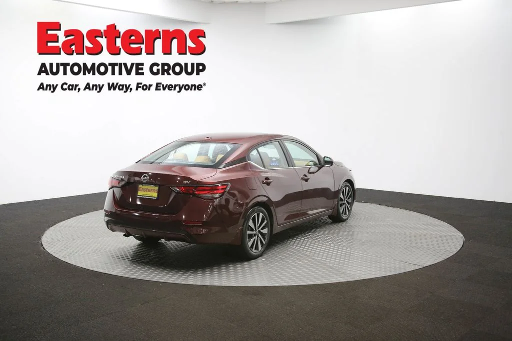 Used 2022 Red Nissan SV image 40