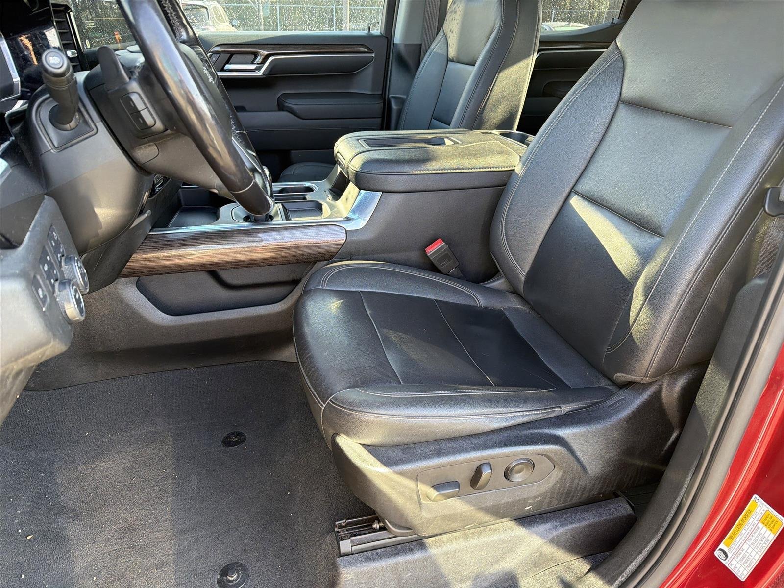 Used 2022 Cherry Red Tintcoat Chevrolet RST image 16