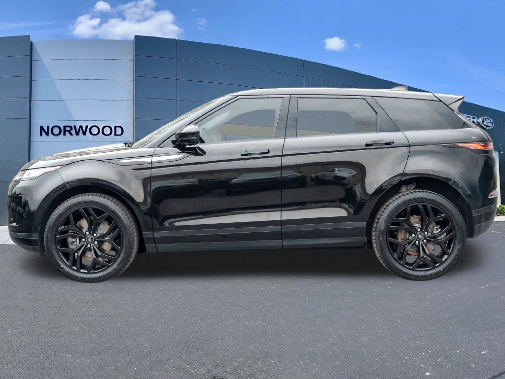 Used 2022 Black Land Rover S image 8