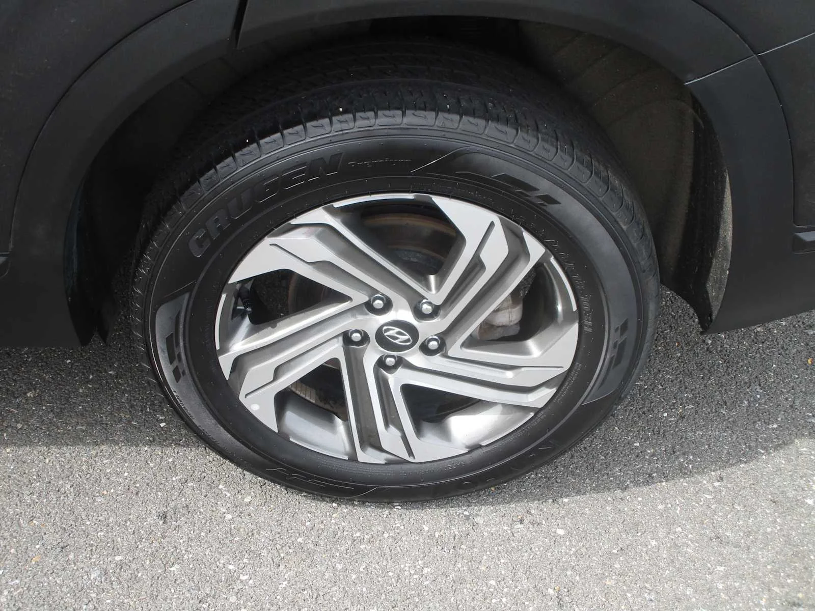 Used 2023 Portofino Gray Hyundai SEL image 7