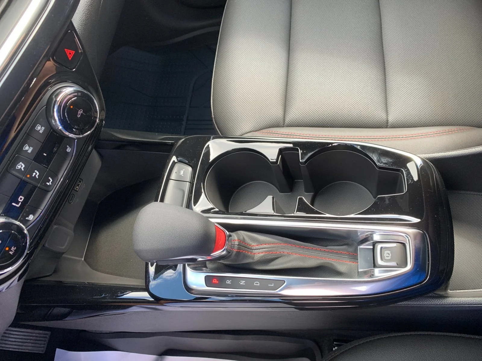 2026 Chevrolet Trax RS - Photo 23