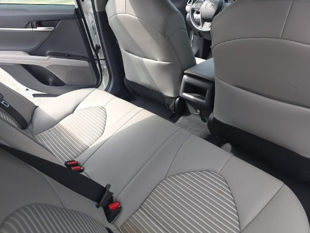 Used 2023 White Toyota SE image 12