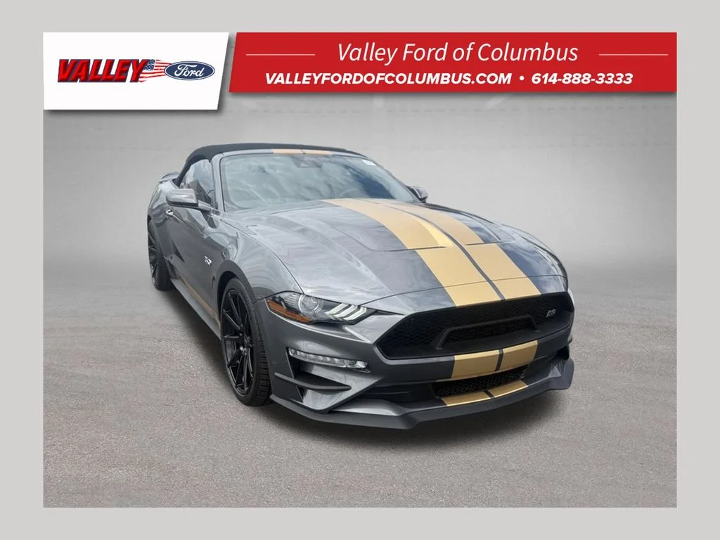 Used 2022 Gray Metallic Ford GT Premium image 1