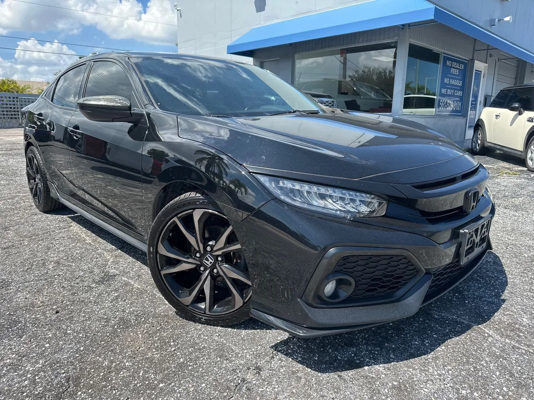 Used 2018 Black Honda Sport image 3