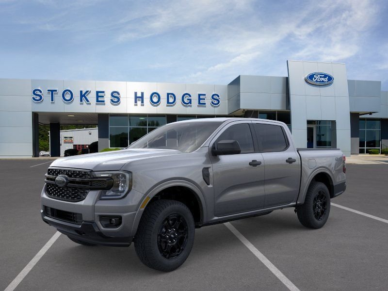 New 2026 Carbonized Gray Metallic Ford XLT image 2