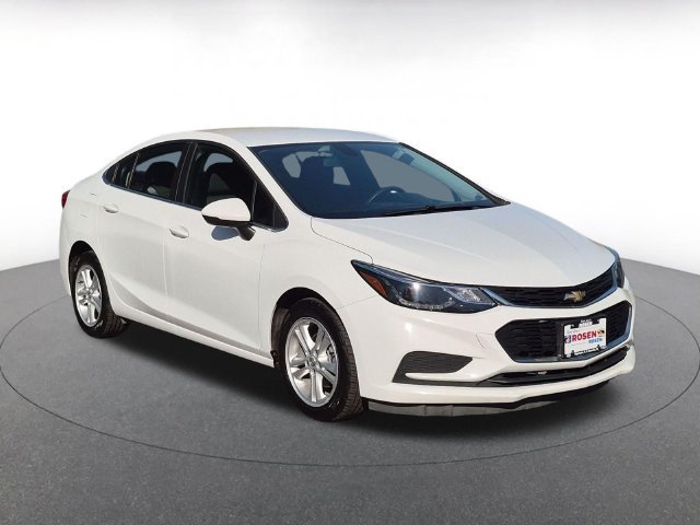Used 2017 White Chevrolet LT image 1