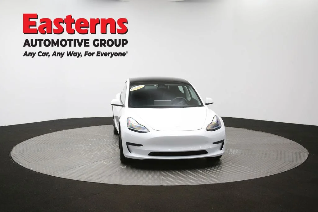 Used 2021 White Tesla Standard Range Plus image 46