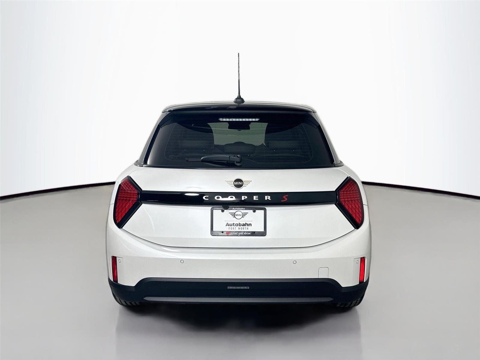 2025 MINI Hardtop 4 Door S - Photo 6