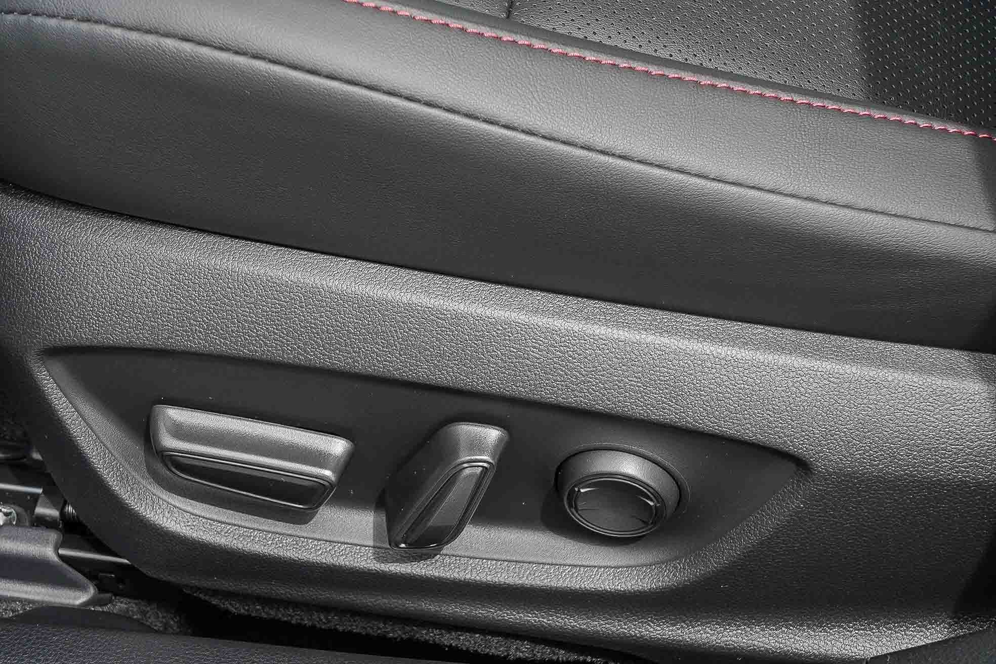 New 2026 Wind Chill Pearl Toyota XSE image 20