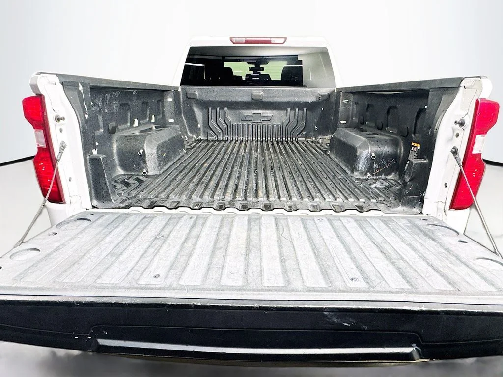 2019 Chevrolet Silverado 1500 LT - Photo 28
