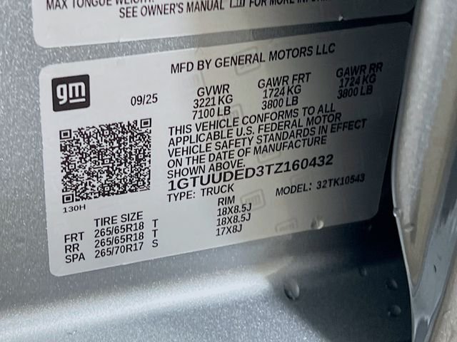 Used 2026 Silver GMC SLT image 30