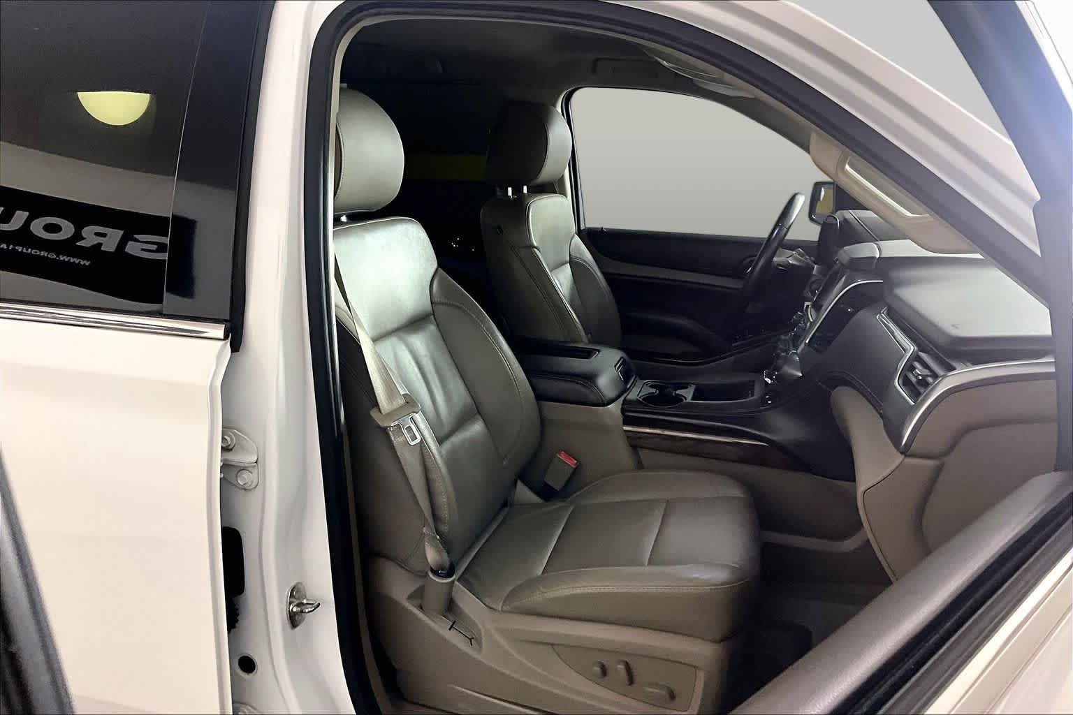 Used 2015 Summit White Chevrolet LT image 9