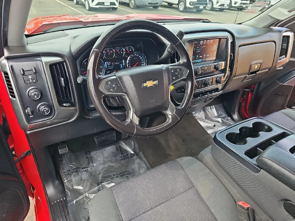 Used 2018 Red Chevrolet LT image 15