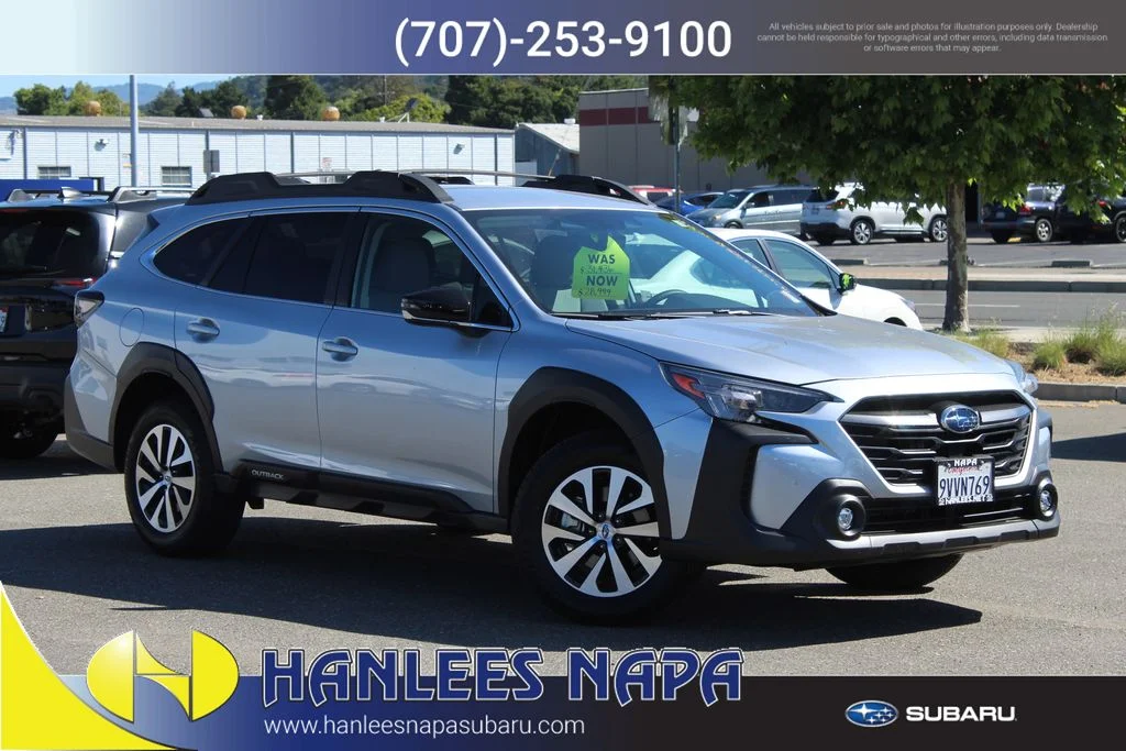 2025 Subaru Outback Premium's photo