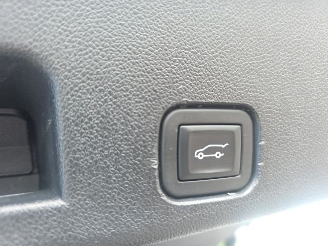 Used 2025 Gray Chevrolet LT image 26