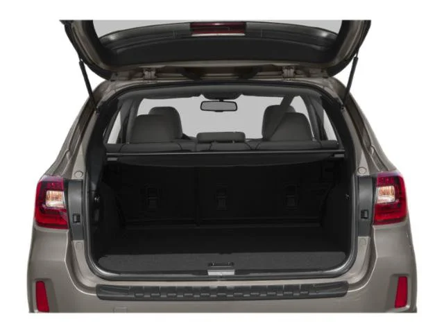 Used 2015 Crystal White Pearl Subaru 2.5i Premium image 15