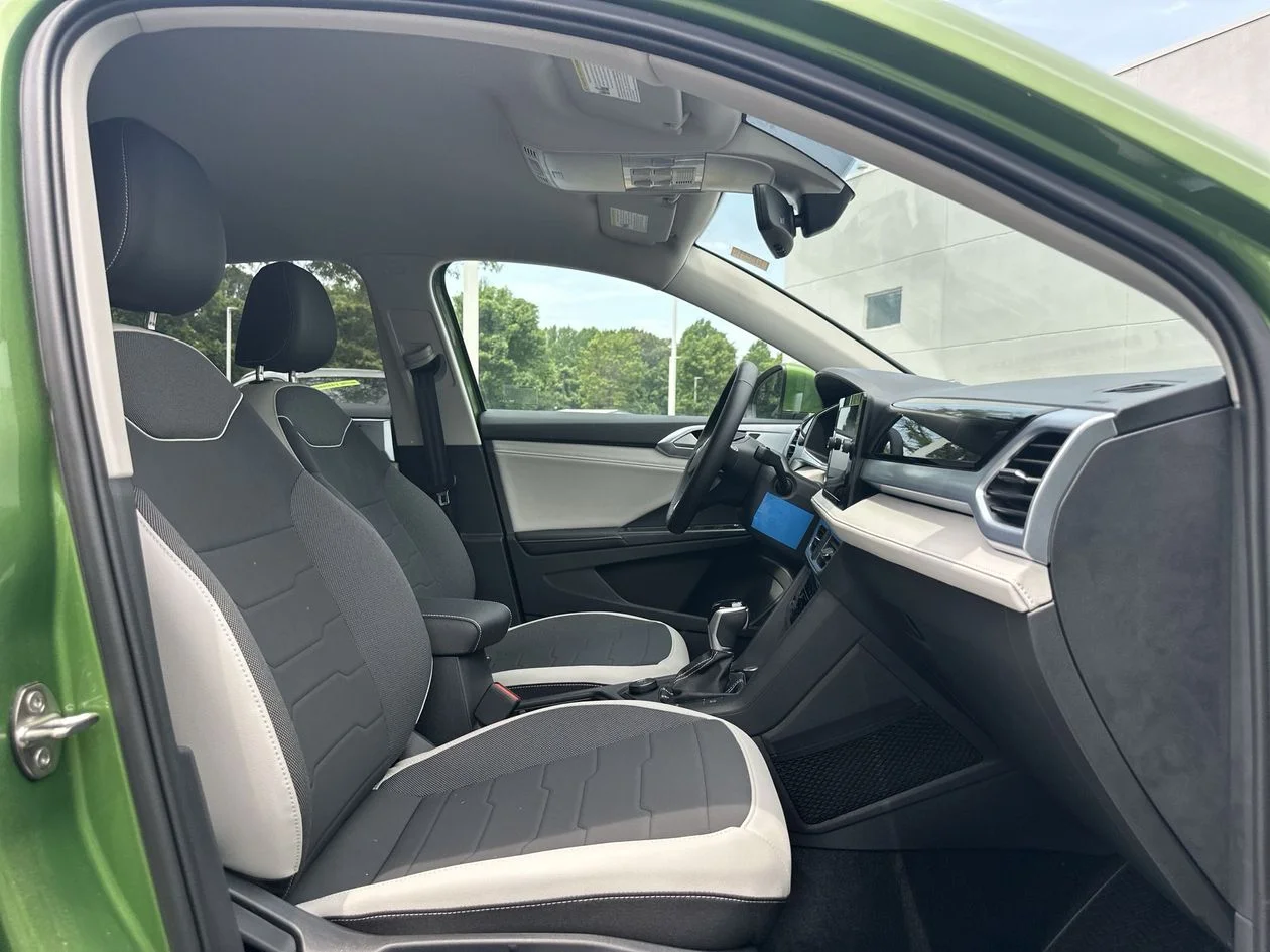 New 2026 Green Volkswagen 1.5T SE image 29