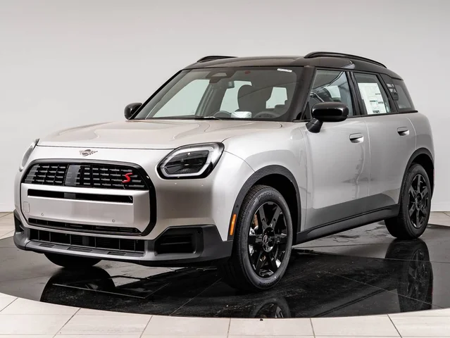 2027 MINI Countryman Signature Plus
