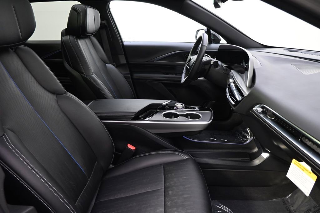 2025 Cadillac LYRIQ Sport 1 - Photo 16