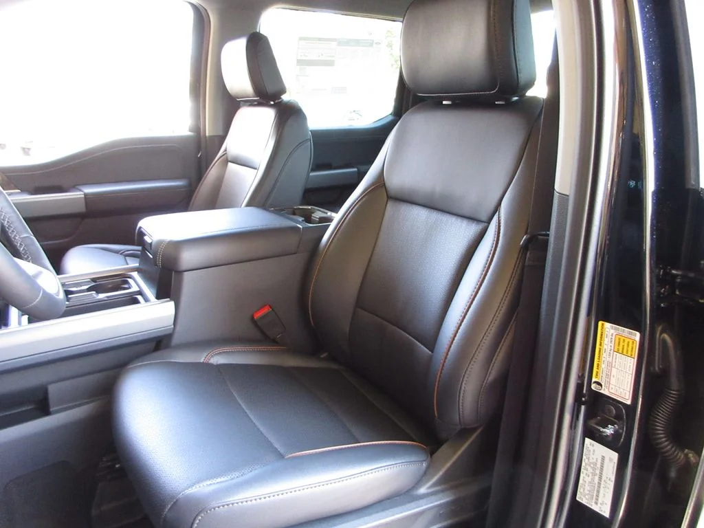 New 2026 Agate Black Metallic Ford Lariat image 11