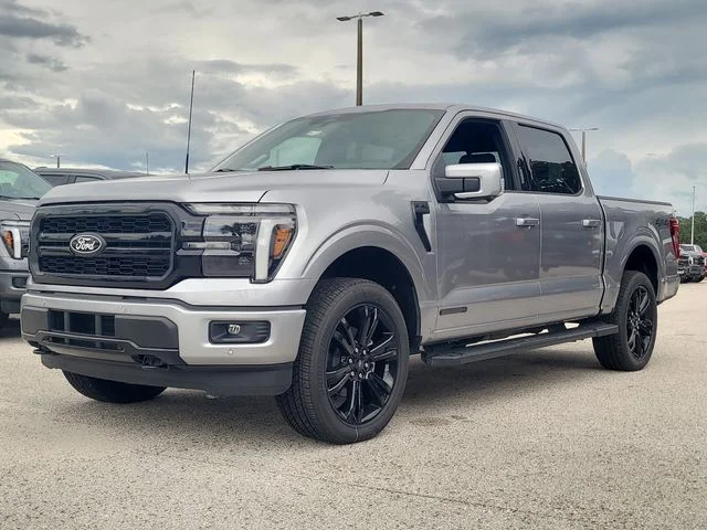 New 2026 Silver Metallic Ford Lariat image 37