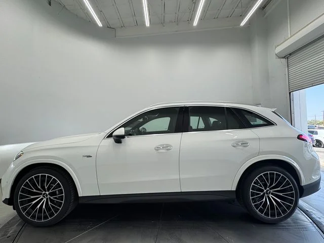 New 2027 White Mercedes-Benz  image 14