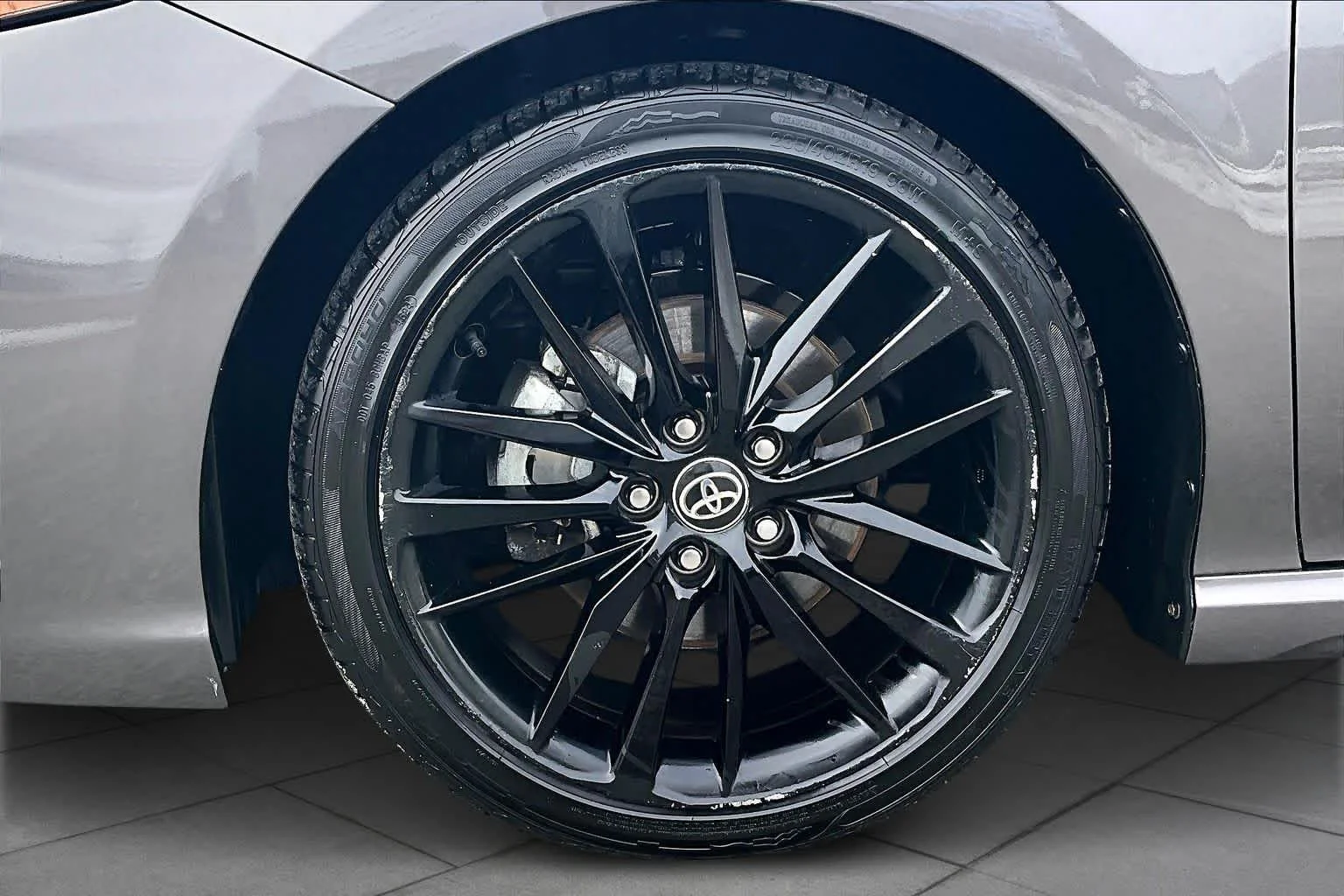 2023 Toyota Camry XSE - Photo 18
