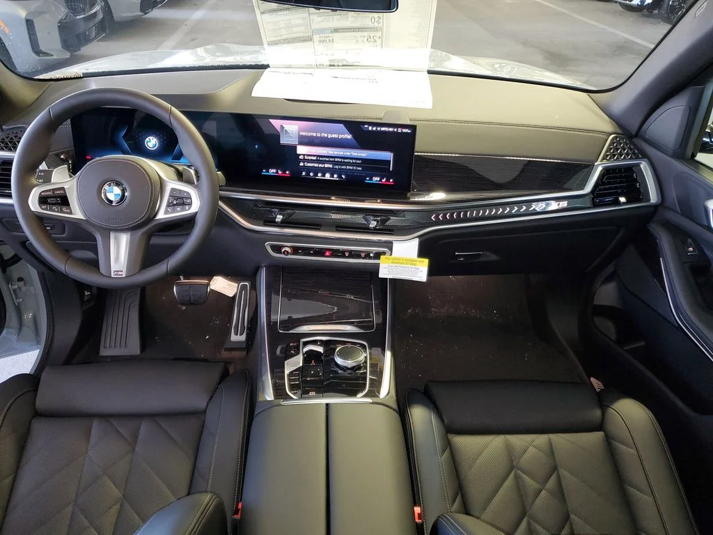 Used 2026 Gray BMW sDrive40i image 13