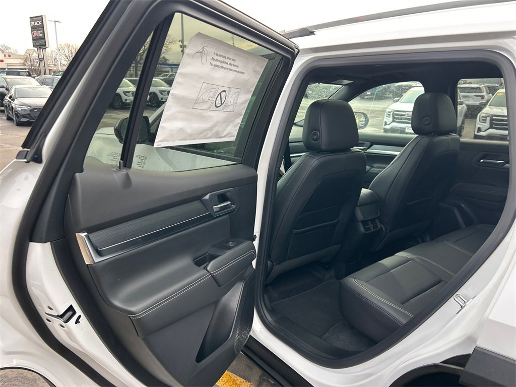 2026 GMC TERRAIN - Image 32