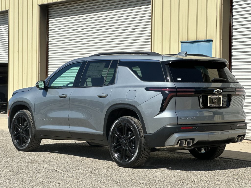 2027 Chevrolet Traverse LT - Photo 6