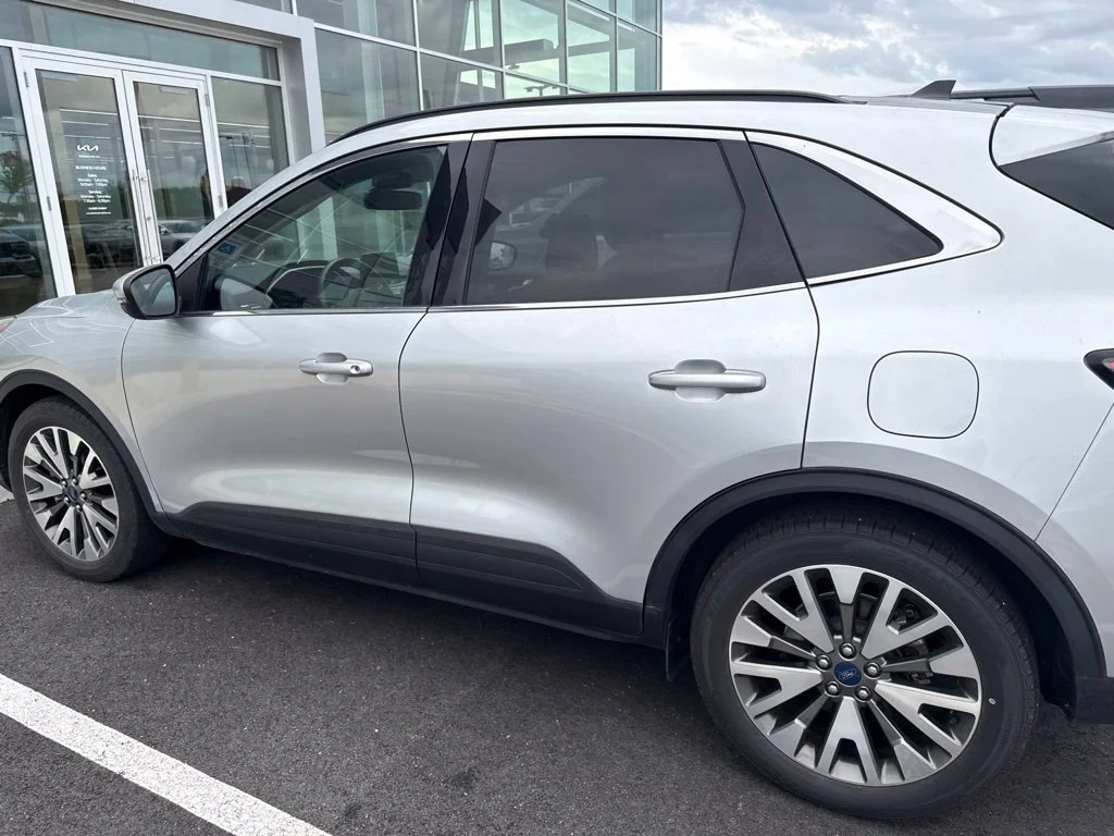Used 2020 Silver Ford Titanium image 6