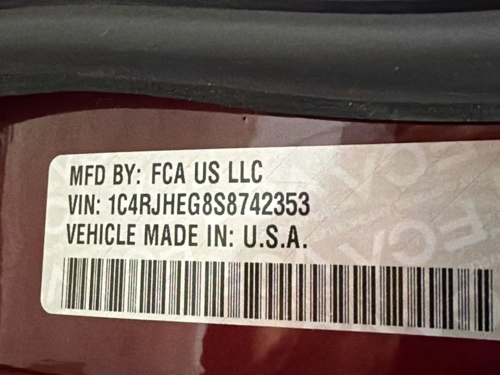 Certified Used 2025 Velvet Red Pearlcoat Jeep Summit image 50